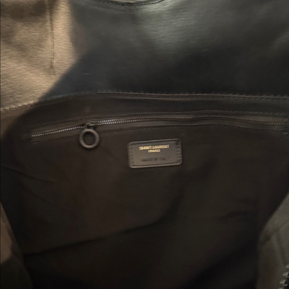 Yves Saint Laurent Black Quilted Tote - Picture 2 of 3